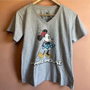 Disney Minnie Mouse Graphic V-Neck T-Shirt
